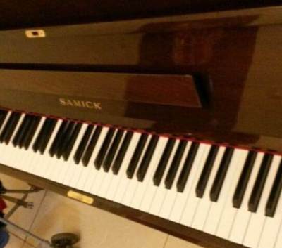家有原裝進口鋼琴低價轉讓-長沙鋼琴