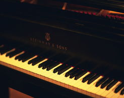 鋼琴特寫圖片