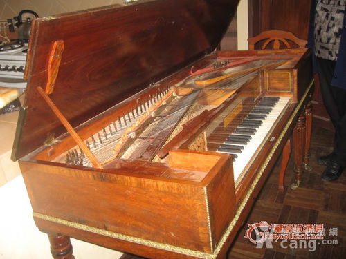 英國音樂博物館有一架,我也有一架