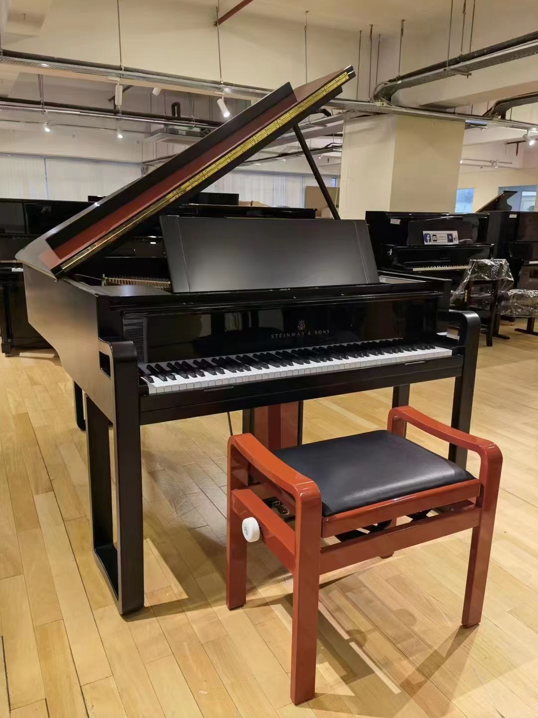 施坦威STEINWAY&SONS A188三角鋼琴原裝進口老佛爺設(shè)計限量版