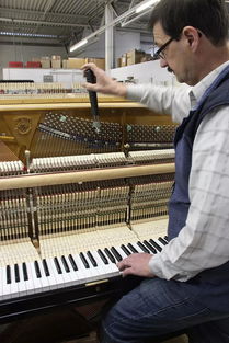 聲音的秘密丨我們?nèi)绾纬删蚐auter之音 探索進(jìn)口鋼琴的精湛工藝